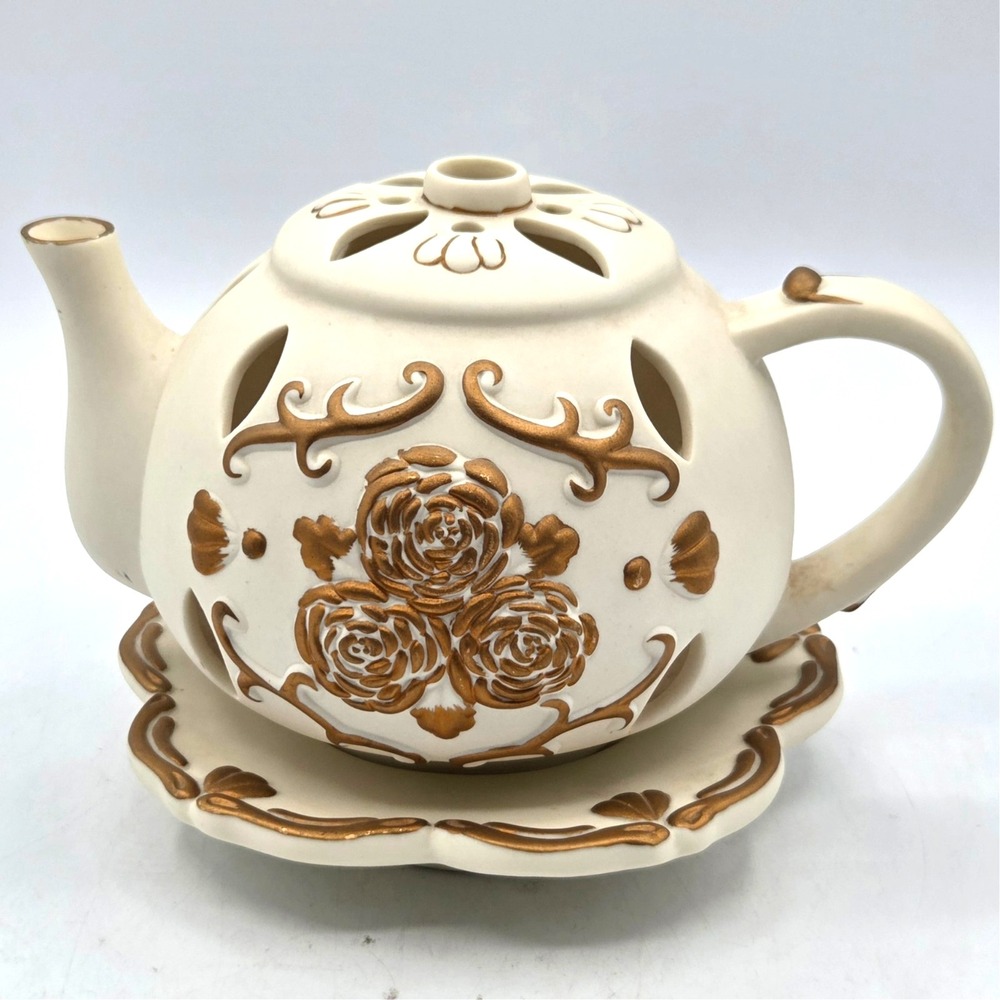 Partylite TEAPOT Tealight Candle Holder TEA TIME Luminary P7301 Porcelain Bisque